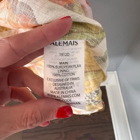 Alemais Floral Linen Midi - Picture 5 of 5